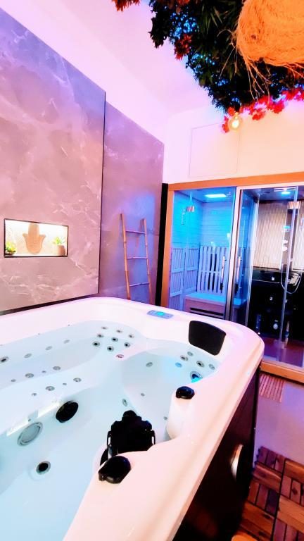 Les Princes Kosykasa SPA à Cannes — photo 25